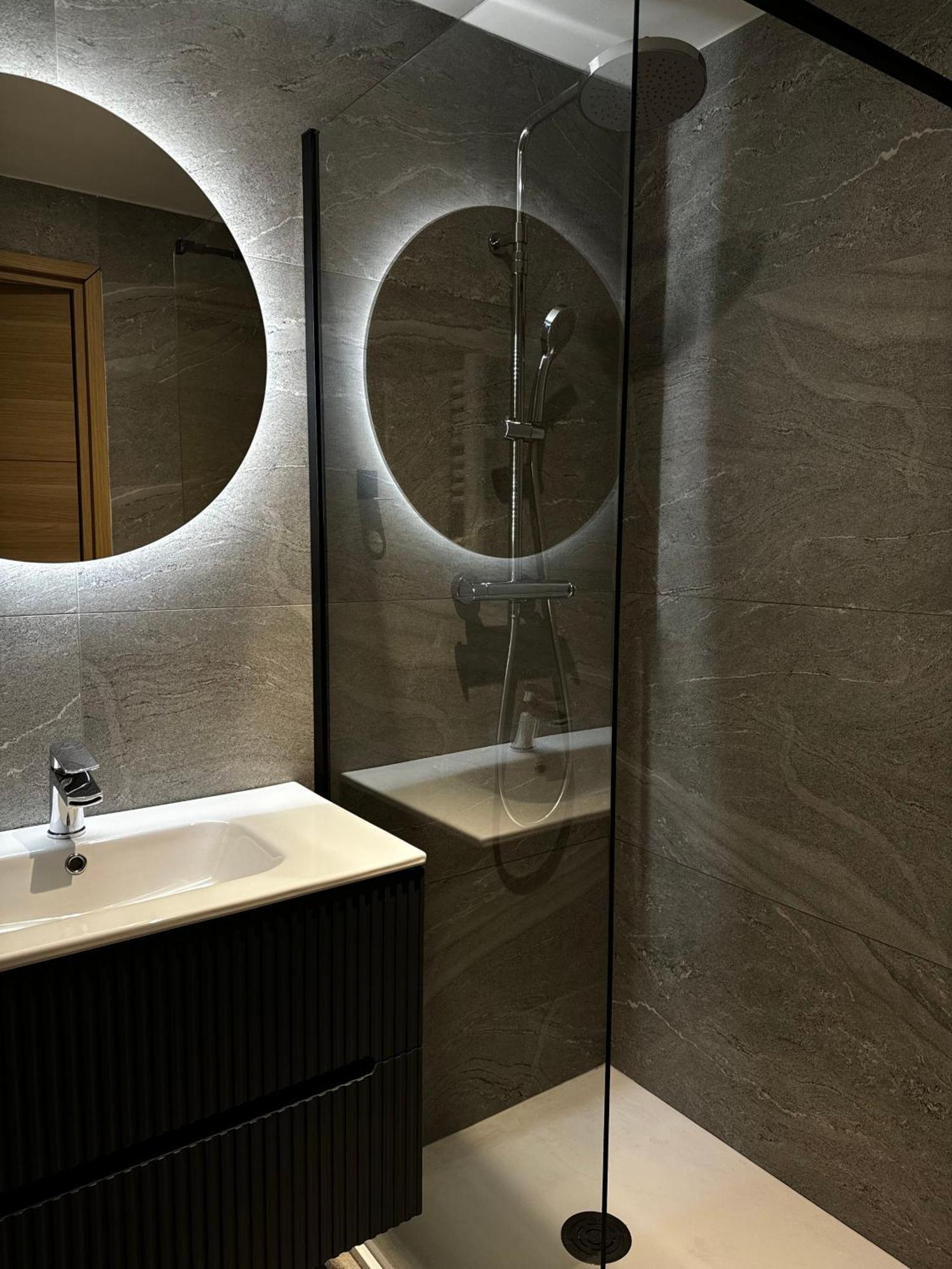 Appartement Moderne Dijon Bagian luar foto